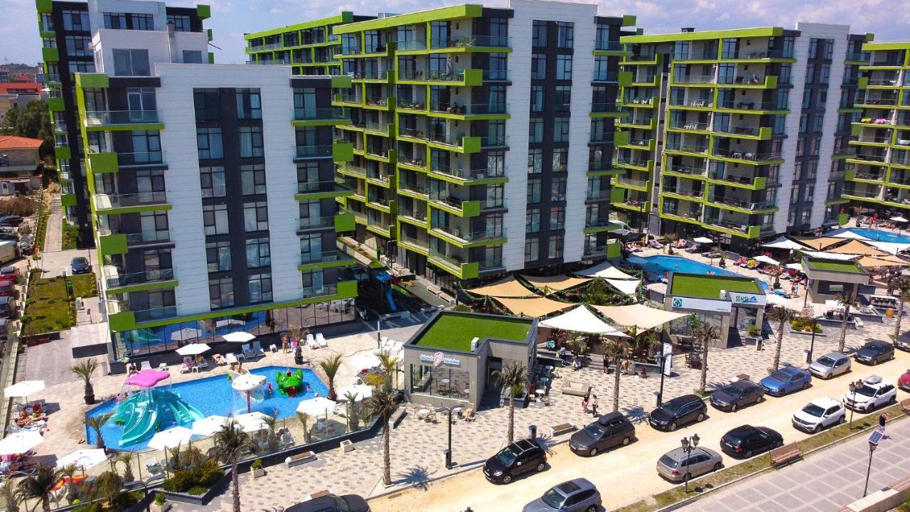 Dava Aparthotel Pool & Spa Mamaia Nord Năvodari Екстериор снимка