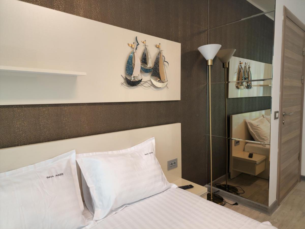Dava Aparthotel Pool & Spa Mamaia Nord Năvodari Екстериор снимка